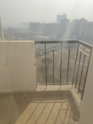 Balcony in 1 BHK Apartment at Amrapali Dream Valley, Tech Zone 4 Greater Noida – for Rent