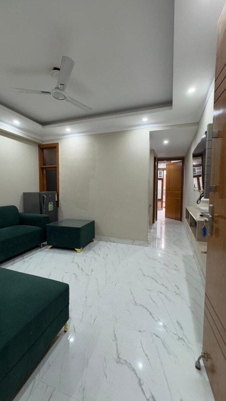 Living Room, palm-residency-chhatarpur 1 Bedroom 500 Sq.Ft. Builder Floor In Chattarpur Delhi 10078198