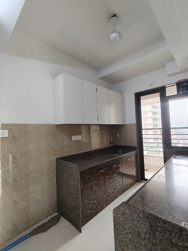 Kitchen, sunteck-city-avenue-1 2 Bedroom 905 Sq.Ft. Apartment In Goregaon West Mumbai 10078195