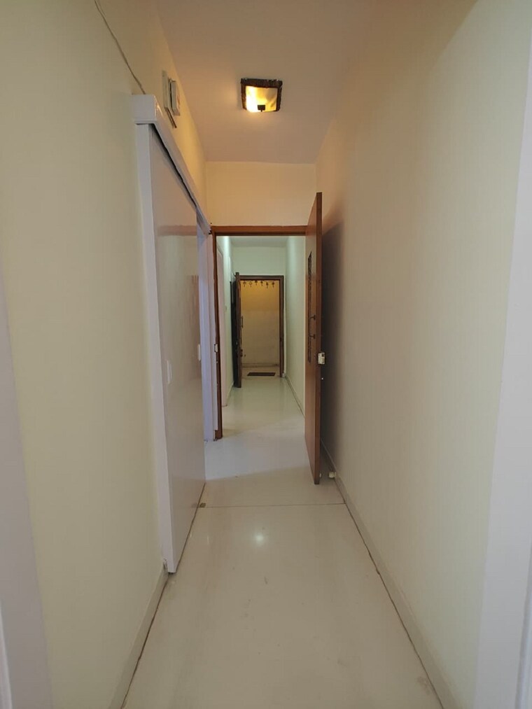 undefined, bandra west 3 Bedroom 1100 Sq.Ft. Apartment In Bandra West Mumbai 10078209