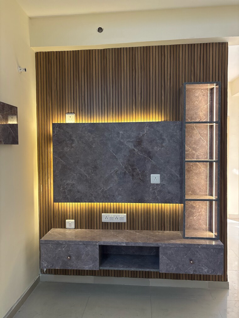 Bedroom, pyramid-altia 3 Bedroom 800 Sq.Ft. Apartment In Sector 70a Gurgaon 10078258