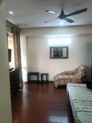 3 BHK Builder Floor For Rent in Ramprastha Colony