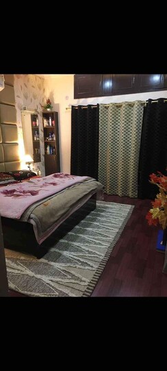 3 BHK Builder Floor For Rent in DLF City Phase IV