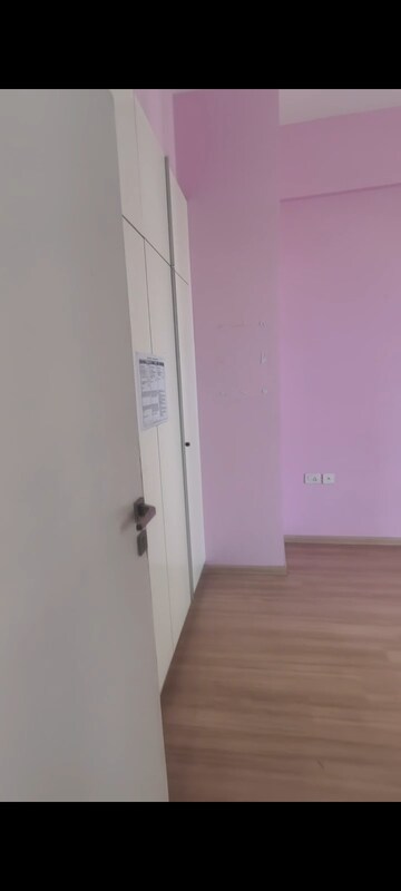 Building Lobby in 3 BHK Apartment at DLF The Primus, Sector 82a – for Sale