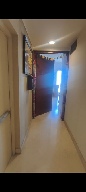 Building Lobby in 3 BHK Apartment at DLF The Primus, Sector 82a – for Sale