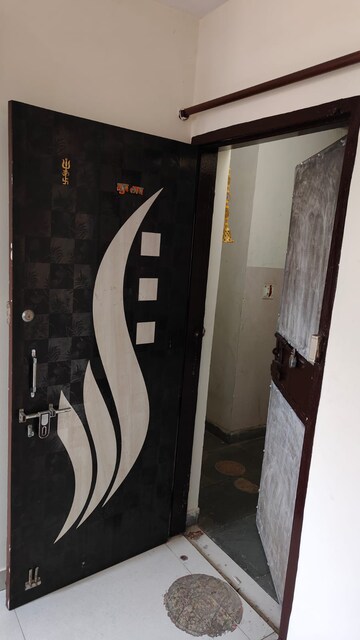 Building Lobby in 3 BHK Apartment at Sector 6 Dwarka – for Rent