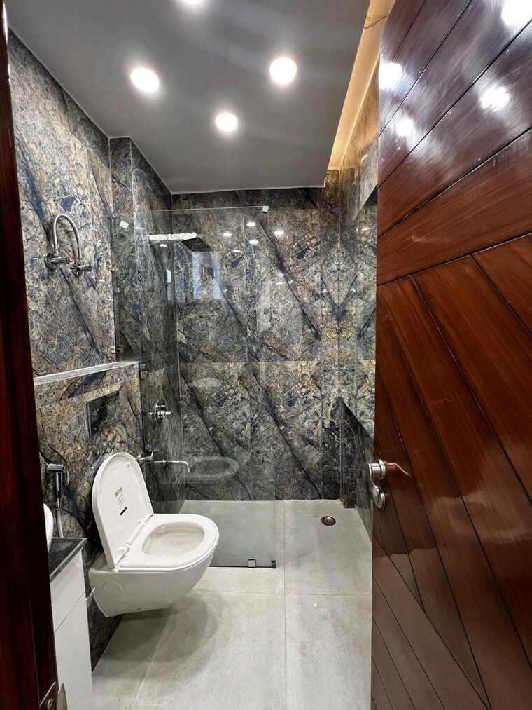 undefined, sector 6 dwarka 3 Bedroom 2000 Sq.Ft. Apartment In Sector 6 Dwarka Delhi 10078402