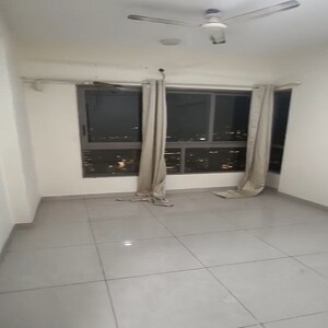 Room in 2 BHK Apartment at The Wadhwa The Address, Ghatkopar West – for Rent