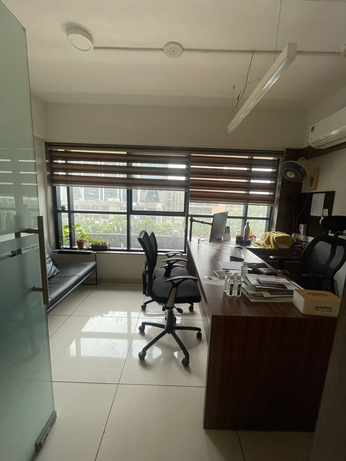 Office Space For Rent in Sola