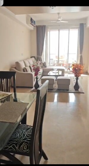 Dining area in 3 BHK Apartment at Gomti Nagar – for Rent