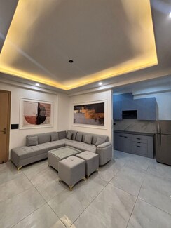 3 BHK + Servant Room Apartment For Rent in Palm Residency Chhatarpur