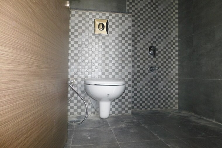 Bathroom, the-wadhwa-promenade 2 Bedroom 649 Sq.Ft. Apartment In Ghatkopar West Mumbai 10078455
