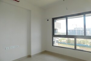 2 BHK Apartment For Rent in The Wadhwa Promenade, Ghatkopar West