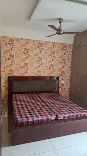 Bedroom in 3 BHK Penthouse at Motiaz Royal Citi, Ambala Highway – for Rent