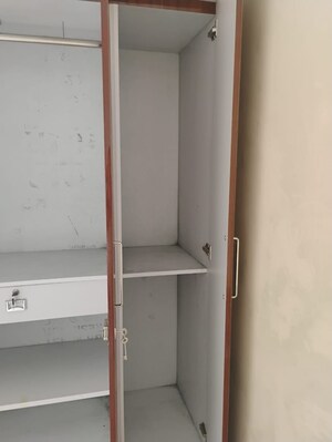 Furnished Amenities in 1 BHK Apartment at Amrapali Dream Valley, Tech Zone 4 Greater Noida – for Rent