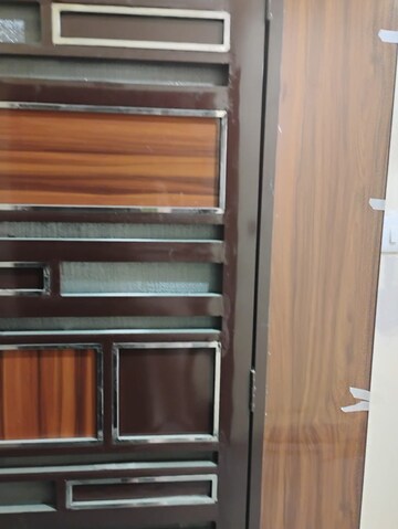 Furnished Amenities in 1 BHK Apartment at Amrapali Dream Valley, Tech Zone 4 Greater Noida – for Rent