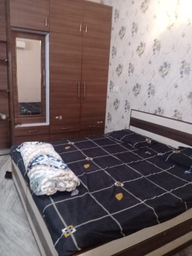 Bedroom, sector 20 3 Bedroom 1500 Sq.Ft. Builder Floor In Sector 20 Chandigarh 10078538