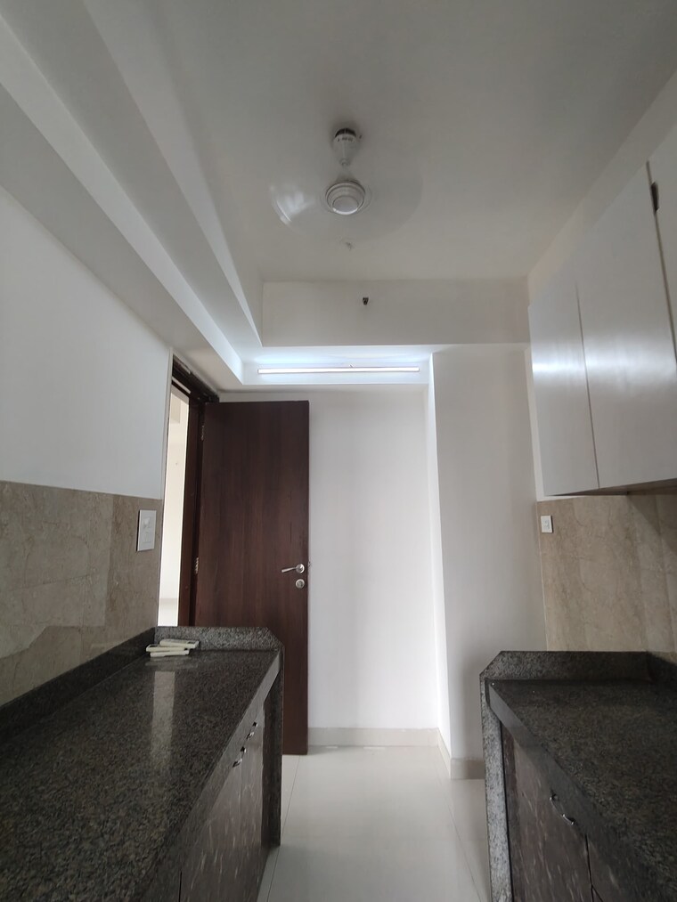 Kitchen, sunteck-city-avenue-1 2 Bedroom 905 Sq.Ft. Apartment In Goregaon West Mumbai 10078551