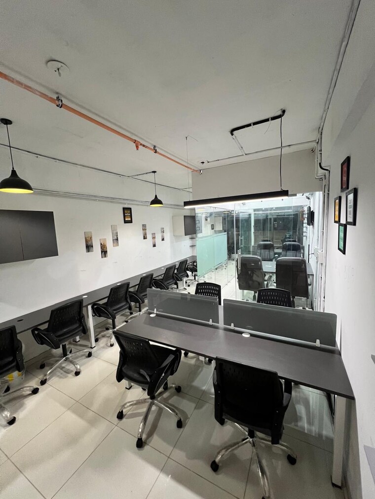 Team Area, gota Commercial Office Space 1000 Sq.Ft. In Gota Ahmedabad 10078539