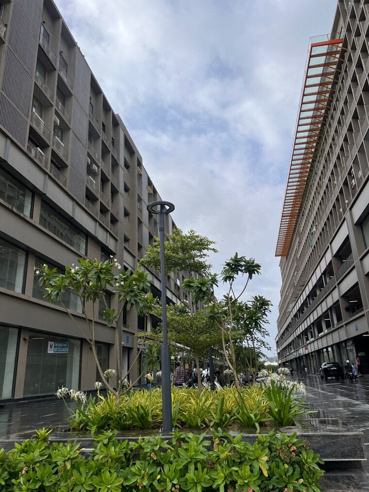 Exterior View, gota Commercial Office Space 1000 Sq.Ft. In Gota Ahmedabad 10078539