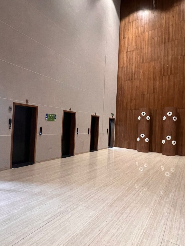 Room, gota Commercial Office Space 1000 Sq.Ft. In Gota Ahmedabad 10078539