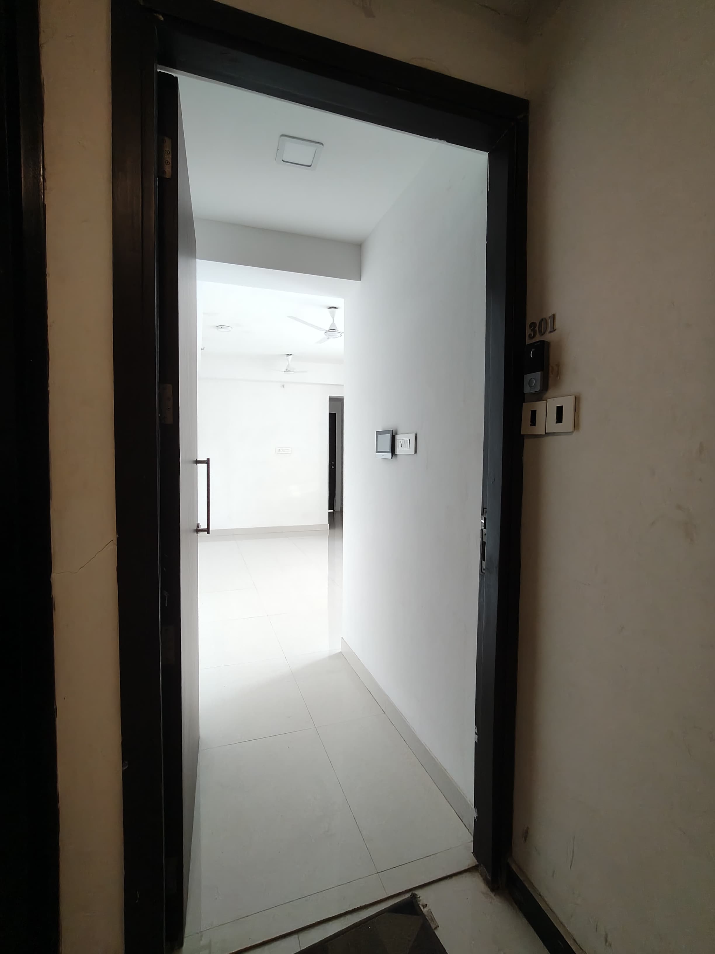 2 BHK + Study Room Apartment For Rent in Sunteck City Avenue 1