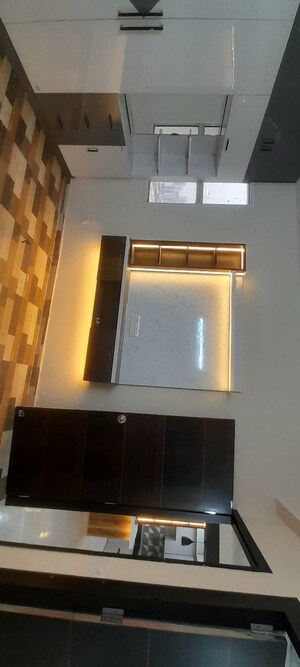 Furnished Amenities in 3 BHK Apartment at Ivory County, Sector 115 – for Sale