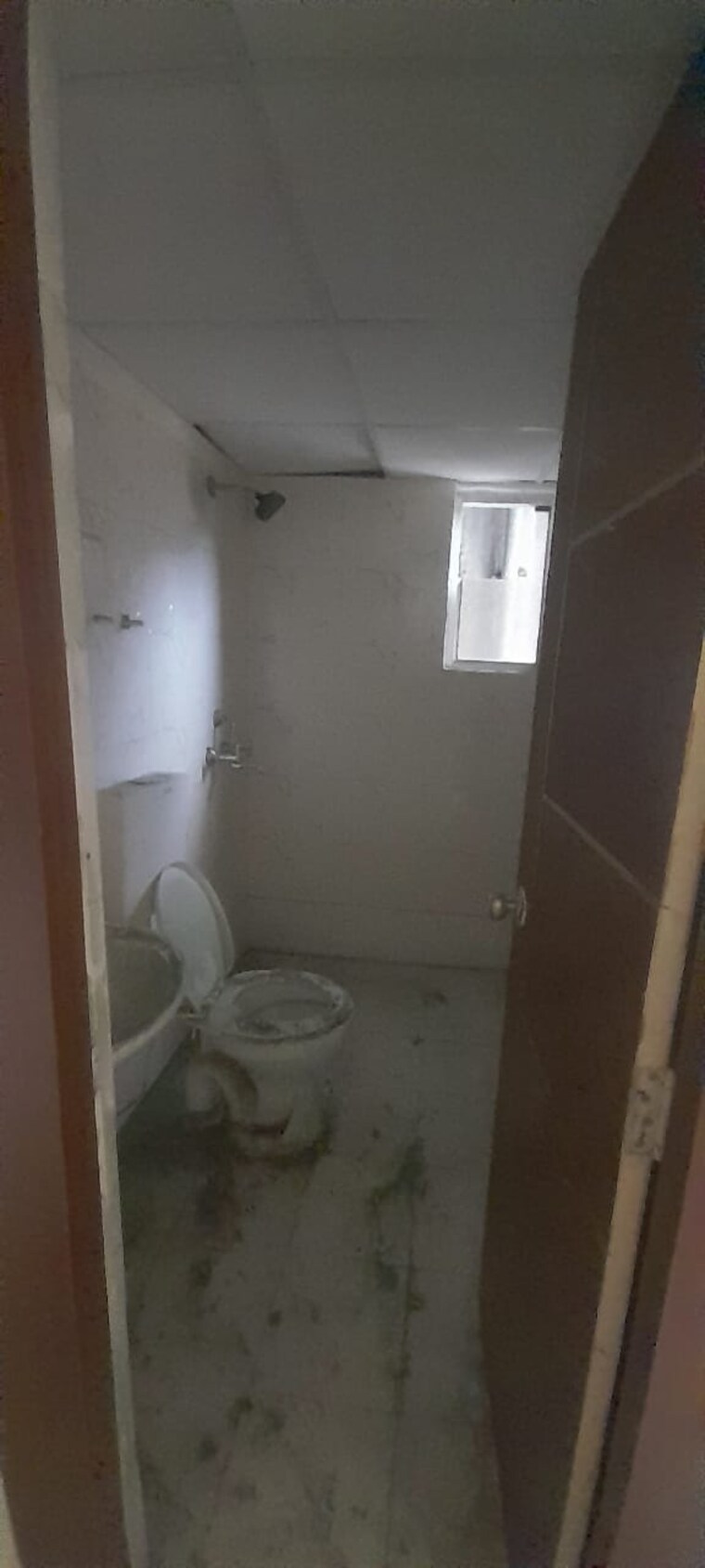 Bathroom, ivory-county 3 Bedroom 2306 Sq.Ft. Apartment In Sector 115 Noida 10059547