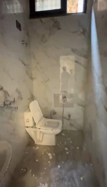 Bathroom in 3 BHK Builder Floor at Hero Homes Gurgaon, Sector 104 – for Sale