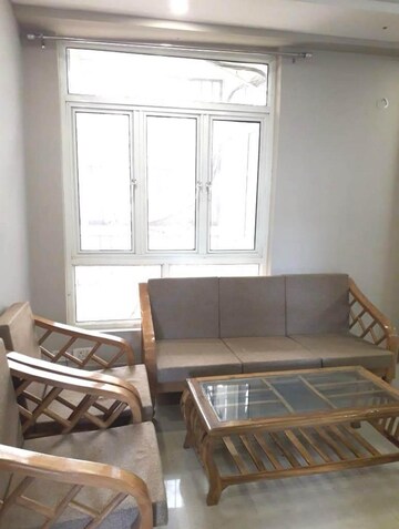 Staircase in 2.5 BHK Apartment at Supertech Ecociti, Sector 137 – for Rent