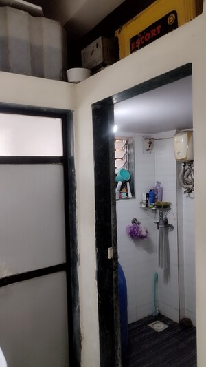 Furnished Amenities in 1 BHK Apartment at Dombivli West – for Rent