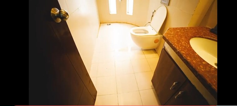 Bathroom, spaze-privy 3.5 Bedroom 1975 Sq.Ft. Apartment In Sector 72 Gurgaon 10066226