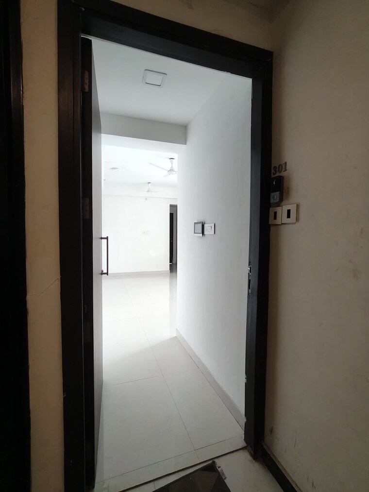Bathroom, sunteck-city-avenue-1 2 Bedroom 921 Sq.Ft. Apartment In Goregaon West Mumbai 10078577