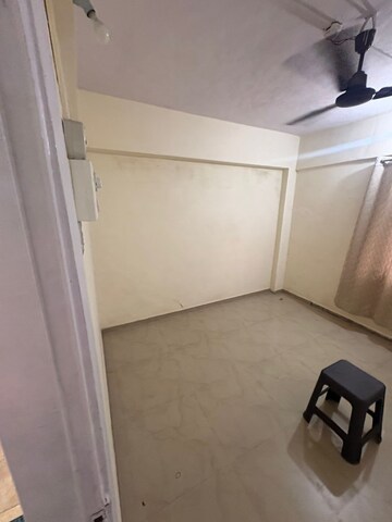 Room in 1 BHK Apartment at Nirlon Family CHS, Malad West – for Rent