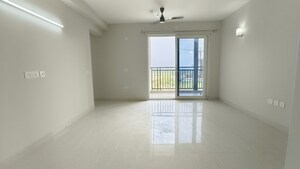 2 BHK Apartment For Rent in Eldeco Live By The Greens, Sector 150