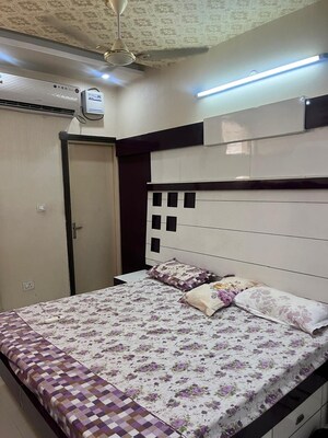 Bedroom in 4 BHK Penthouse at Mona Greens, Ghazipur – for Rent