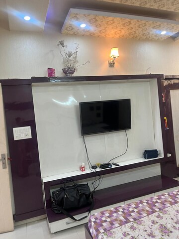 Furnished Amenities in 4 BHK Penthouse at Mona Greens, Ghazipur – for Rent