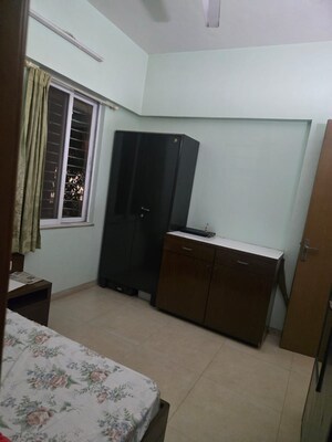 Room in 2 BHK Apartment at Kumar Padmalaya, Aundh – for Rent