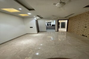 Room in 3 BHK Builder Floor at Kheri Kalan – for Sale