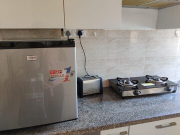 Furnished Amenities in 1 BHK Apartment at Ajnara Daffodil, Sector 137 – for Rent