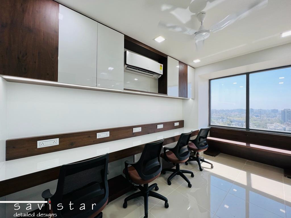 Office Space For Rent in Vastrapur