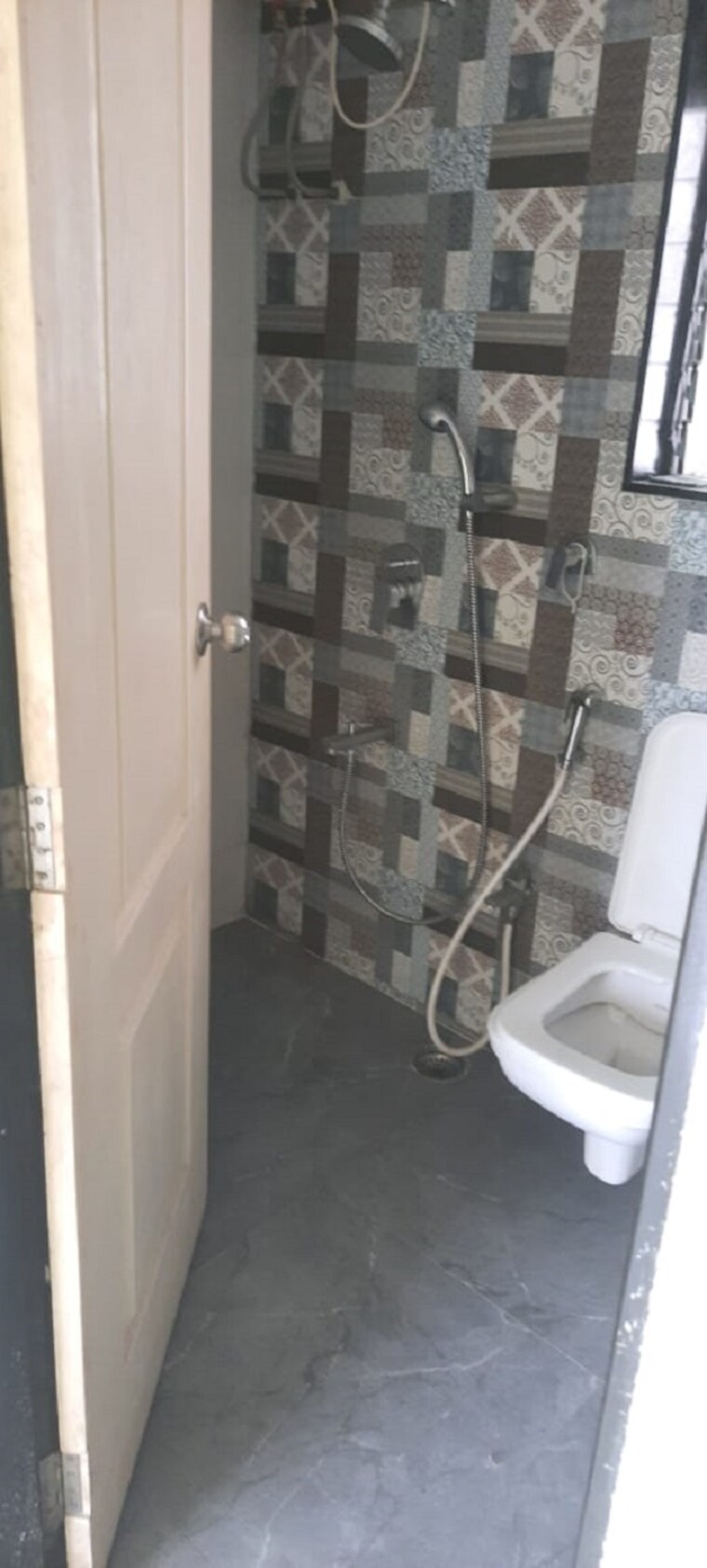 Bathroom, simran-heights-chembur 2 Bedroom 871 Sq.Ft. Apartment In Chembur Mumbai 10078710