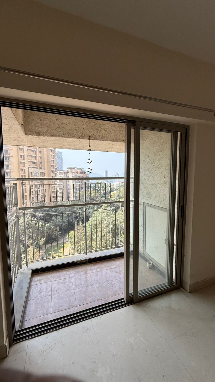 Rental 2.5 Bedroom 840 Sq.Ft. Apartment in Lodha Splendora, Ghodbunder ...