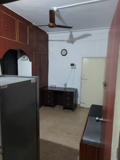 2.5 BHK + Pooja Room Apartment For Sale in Amanora Gateway Towers