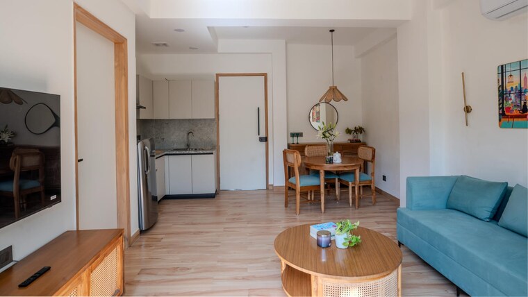 Kitchen, defence colony 4 Bedroom 360 Sq.Yd. Apartment In Defence Colony Delhi 10080269