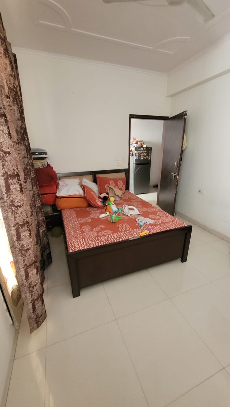 Bedroom, sector 15 2 Bedroom 1300 Sq.Ft. Builder Floor In Sector 15 Gurgaon 10080273