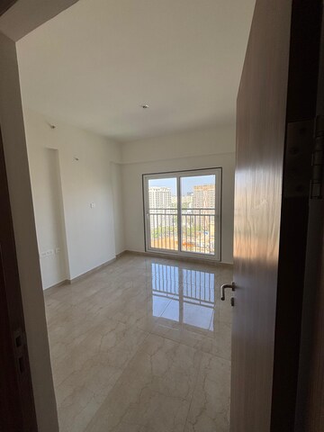 Bedroom in 2 BHK Apartment at Shapoorji Pallonji BKC 28, Bandra East – for Rent