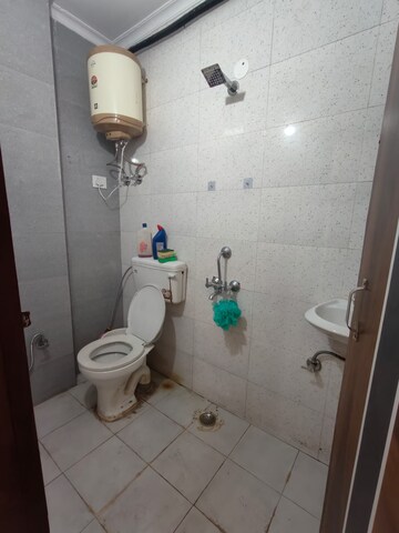 Bathroom in 1 BHK Builder Floor at Saket – for Rent