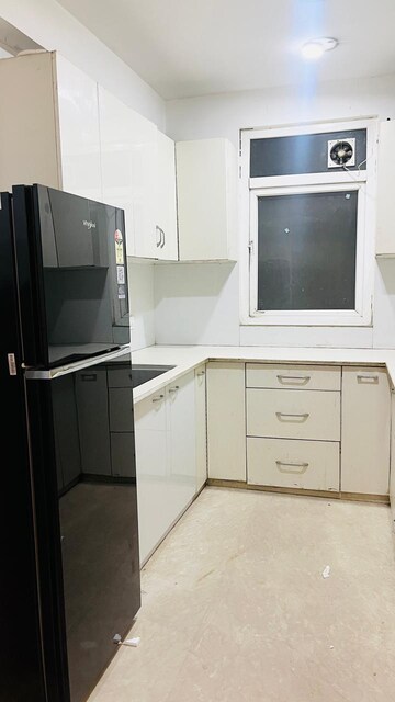 Kitchen in 1 BHK Apartment at Gold Souk Mall, Sector 43 – for Rent