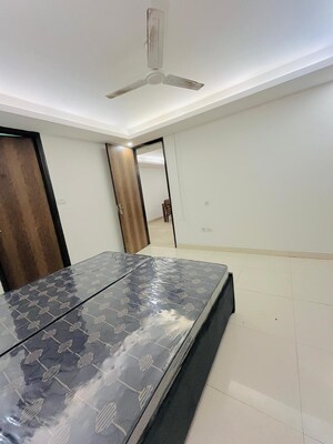 Kitchen in 1 BHK Apartment at Gold Souk Mall, Sector 43 – for Rent